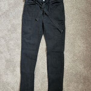 KanCan Women's black Skinny Jeans with Belt